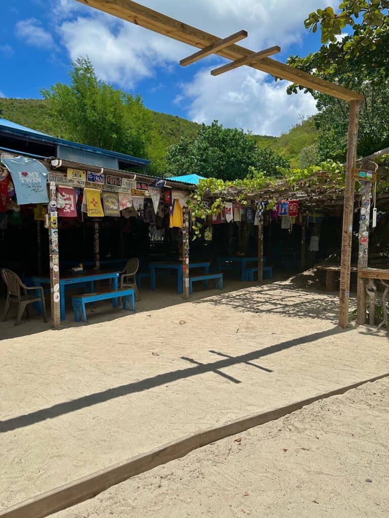 beach bar jost van dyke - foxy's