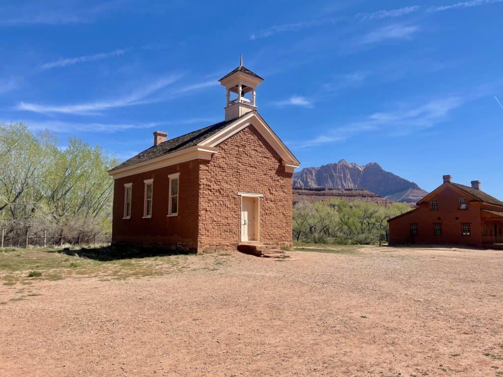 2 day zion national park itinerary