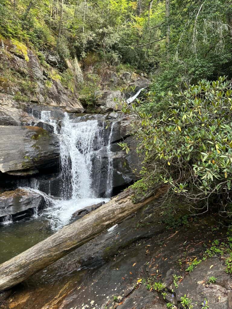 adventure travel north georgia waterfall hikes close to home